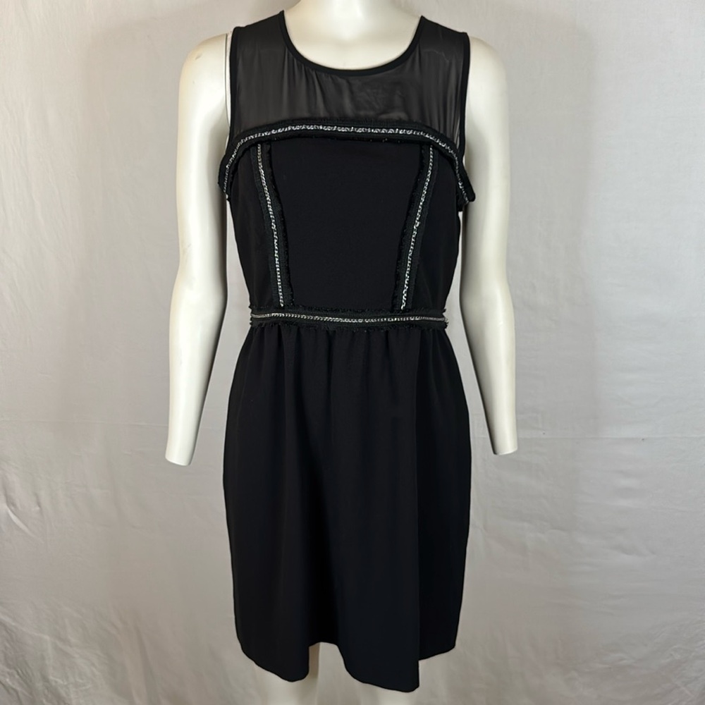 💖 2/$25 Princess Vera Wang Illusion Neck Dress